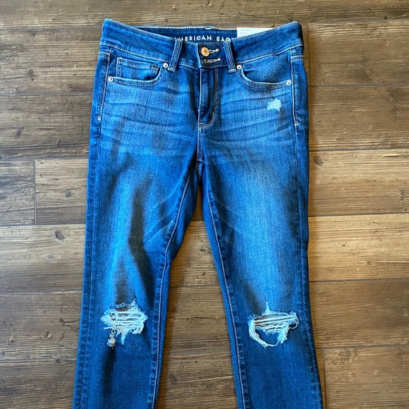 American Eagle Artist Crop - Picture 2 of 6